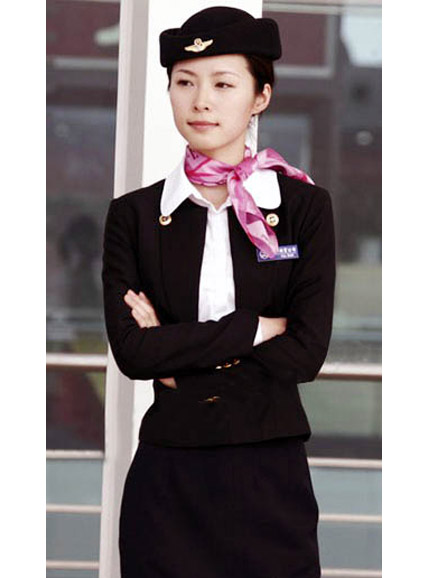 美泰莱乘务服制作